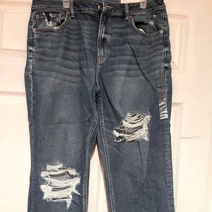 American Eagle Size 16R NWT Mom Straight Jean with distressing Stretch High Rise